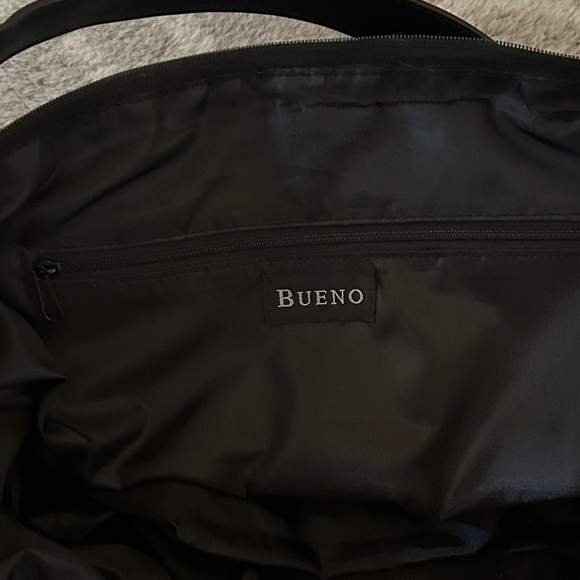 Elegant Bueno Black Quilted Women's Bag - Picture 9 of 11